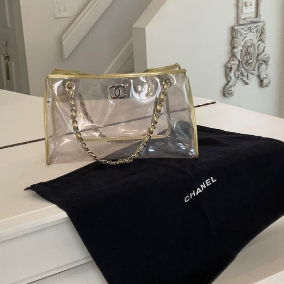 Beautiful PVC CHANEL Tote, 100% Authentic - Picture 6 of 16